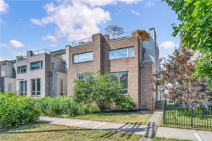 2242 W 5th St, Loveland, OH 44113 - Photo 1