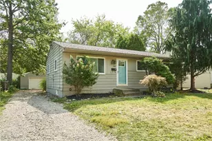 1087 Ellsworth Dr, Akron, OH 44313 - Photo 1