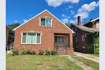 18307 Rosecliff Road, Loveland, OH 44119 - Photo 1