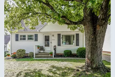 1644 33rd Street NE, Canton, OH 44714 - Photo 1