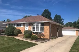 247 Lowrie Blvd, Northfield, OH 44067 - Photo 1