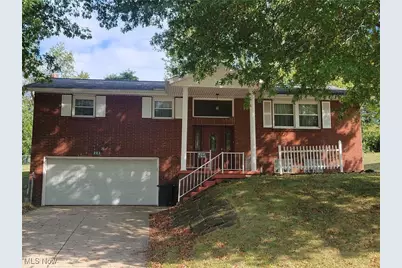 203 Mellwood Drive, Toronto, OH 43964 - Photo 1