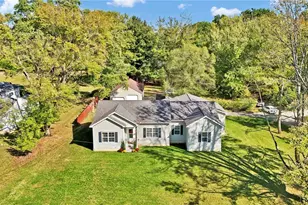 3873 Easton Rd, Norton, OH 44203 - Photo 1