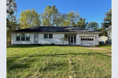 967 Canal Street S, Canal Fulton, OH 44614 - Photo 1