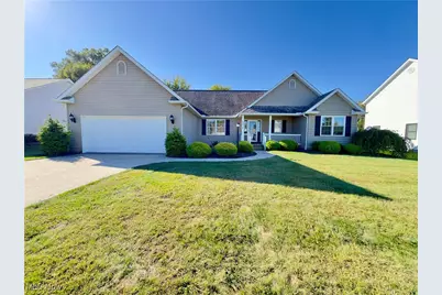 6014 Wentworth Road SW, Canton, OH 44706 - Photo 1