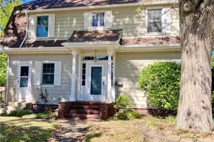 227 Crescent Dr, Akron, OH 44301 - Photo 1