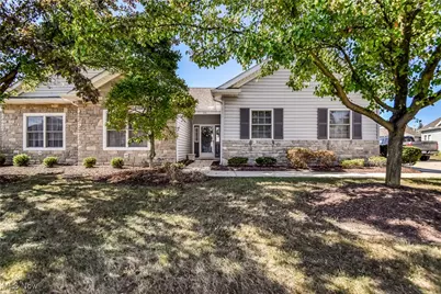 134 Gleneagle Drive, Elyria, OH 44035 - Photo 1