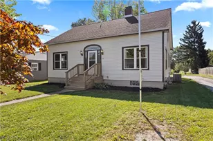 71 Huss St, Tiffin, OH 44883 - Photo 1