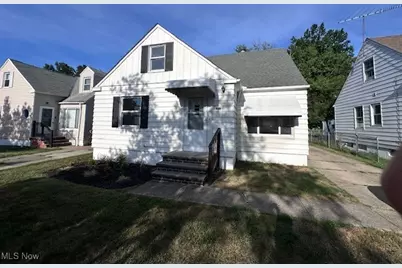 445 E 275th Street, Euclid, OH 44132 - Photo 1