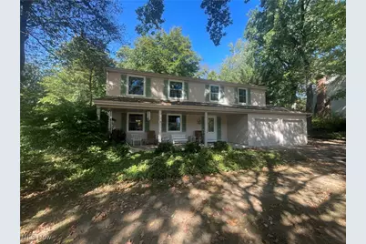 8531 Red Oak Drive NE, Warren, OH 44484 - Photo 1