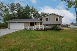 10400 Strausser St NW, Canal Fulton, OH 44614 - Photo 1