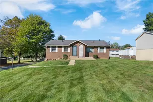 703 Perry Dr NW, Canton, OH 44708 - Photo 1