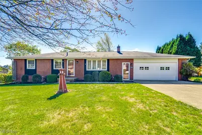 5208 Oakridge Drive, Louisville, OH 44641 - Photo 1