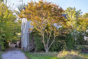 12507 Astor Ave, Loveland, OH 44135 - Photo 1