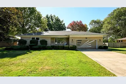 1240 Hunters Trail, Broadview Heights, OH 44147 - Photo 1