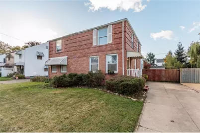 14315 Rainbow Avenue, Loveland, OH 44111 - Photo 1