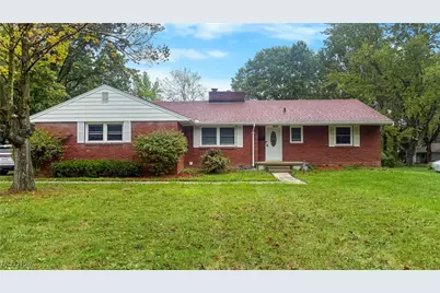 230 Deer Trail Avenue, Canfield, OH 44406 - Photo 1