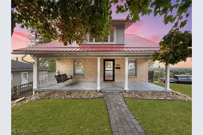 3813 Stratford Boulevard, Steubenville, OH 43952 - Photo 1