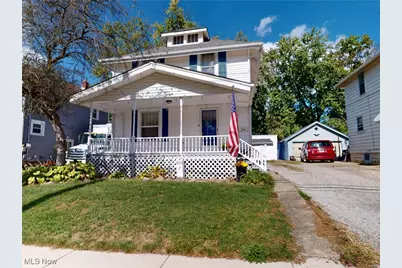 174 W Prospect Street, Wadsworth, OH 44281 - Photo 1