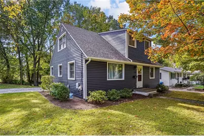 238 Valleyview Drive, Kent, OH 44240 - Photo 1