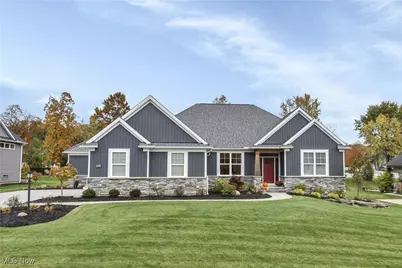 3695 Braemar Drive, Grandview Heights, OH 44147 - Photo 1