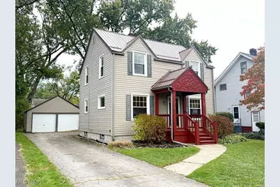 327 Adelaide, Warren, OH 44483 - Photo 1