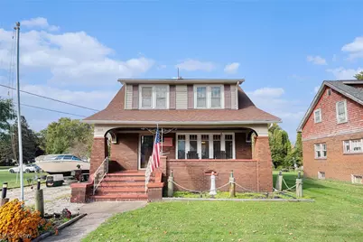 859 Sandusky Street, Conneaut, OH 44030 - Photo 1