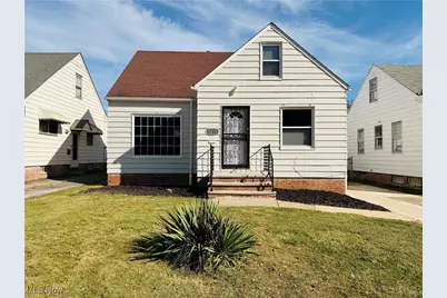 5239 Arch Street, Maple Heights, OH 44137 - Photo 1