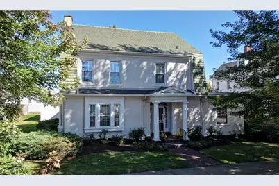 239 E High Avenue, New Philadelphia, OH 44663 - Photo 1