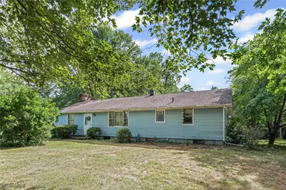 11960 Freshley Avenue, Alliance, OH 44601 - Photo 1