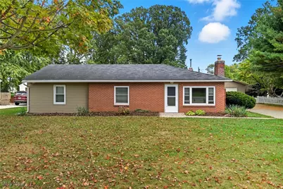 99 Scotland Boulevard, Mansfield, OH 44906 - Photo 1