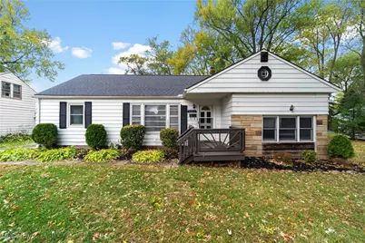 6086 Seminole Trail, Mentor on the Lake, OH 44060 - Photo 1