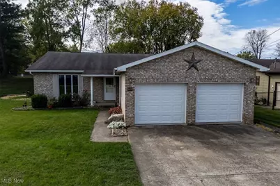 2404 Mount Vernon Circle, Parkersburg, WV 26101 - Photo 1