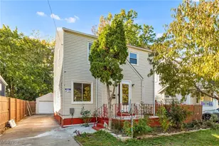 1026 Woodward Ave, Akron, OH 44310 - Photo 1