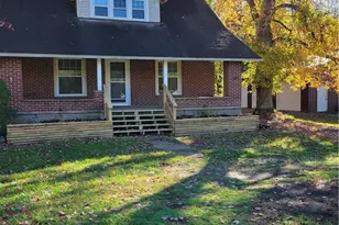 539 E Main St, Warsaw, OH 43844 - Photo 1