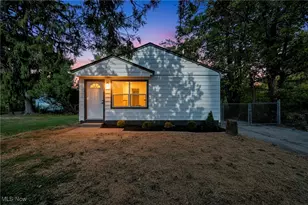 16817 Glenpark Ave, Loveland, OH 44128 - Photo 1