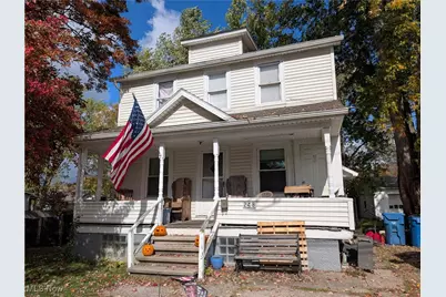 248 Myron Street, Hubbard, OH 44425 - Photo 1
