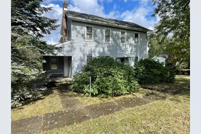 137 Noble Street W, East Canton, OH 44730 - Photo 1