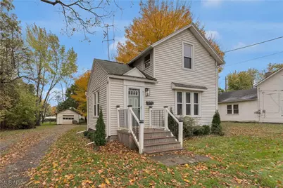 217 W 3rd Street, Niles, OH 44446 - Photo 1
