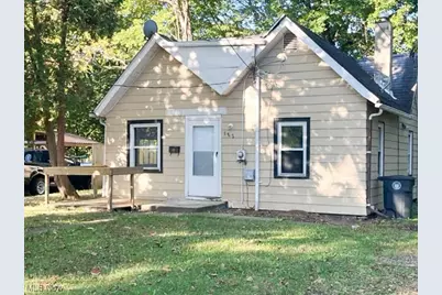 882 Carpenter Street, Akron, OH 44310 - Photo 1