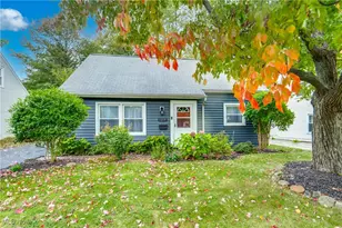 1219 Curtis Ave, Cuyahoga Falls, OH 44221 - Photo 1