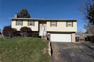 825 6th St NE, North Canton, OH 44720 - Photo 1