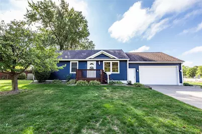 632 Thoreau Avenue, Akron, OH 44306 - Photo 1