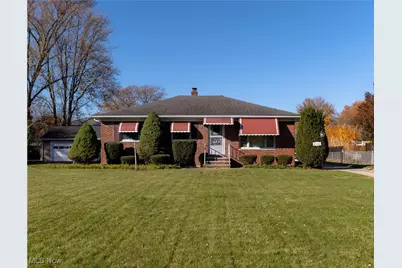 6560 Mackenzie Road, North Olmsted, OH 44070 - Photo 1