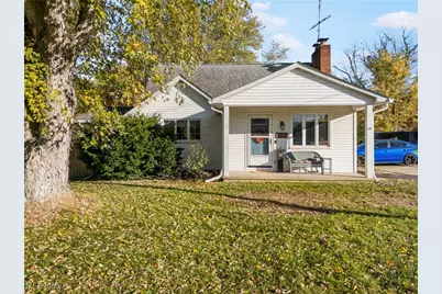 1611 Village Street SE, Canton, OH 44707 - Photo 1