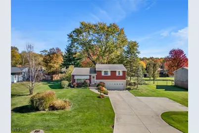 8199 Wright Road, Grandview Heights, OH 44147 - Photo 1