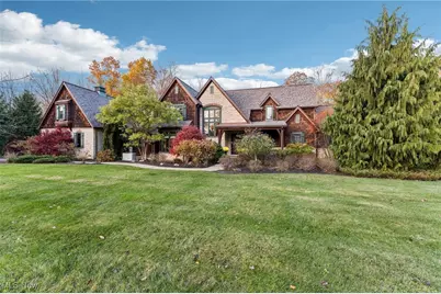 190 Mill Run, Aurora, OH 44202 - Photo 1