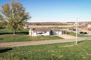 25819 New Guilford Rd, Martinsburg, OH 43037 - Photo 1