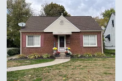 139 Woolf Avenue, Akron, OH 44312 - Photo 1