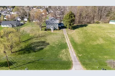 217 E 9th Street, Williamstown, WV 26187 - Photo 1